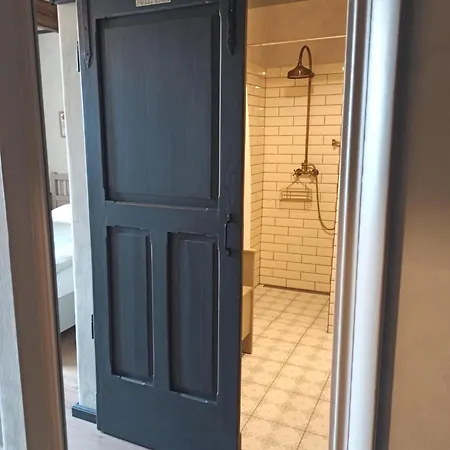 Проживание в семье Domus Noe58 *